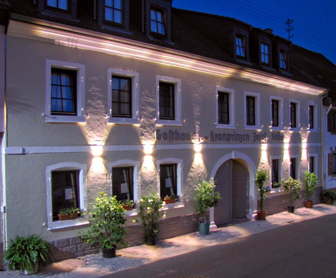 Zum Kronprinzen Hotel Garni Weyher Exterior photo